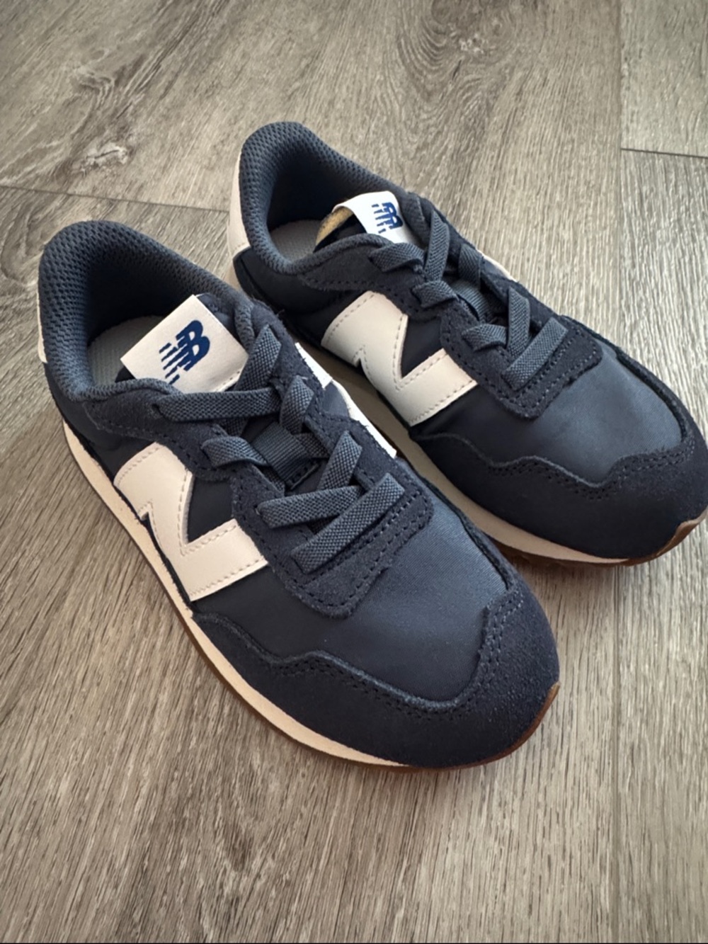 NWOT New Balance Toddler Boys Navy and White Classic Trainer Sneakers Size 12